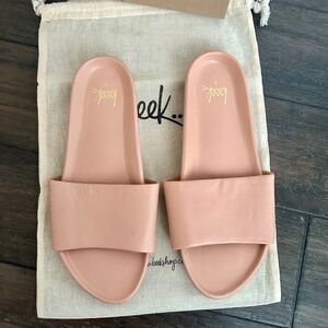 BEEK Darling Honeybird Slides Sandals in Dusty Pink Sz 9 NIB!! $230